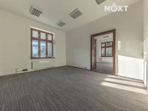 Pronájem kanceláře, Liberec, Vítězná, 230 m2
