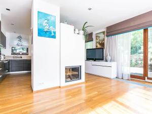 Pronájem vily, Statenice, 180 m2