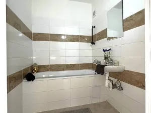 Pronájem bytu 4+1, Česká Lípa, Okružní, 82 m2