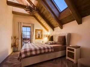 Prodej vícegeneračního domu, Lipí, 197 m2