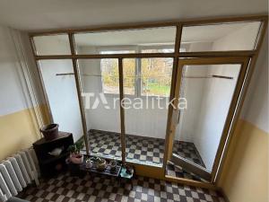 Prodej bytu 2+1, Opava, Hobzíkova, 55 m2