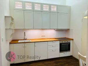 Pronájem bytu 2+kk, Praha - Smíchov, U Santošky, 47 m2