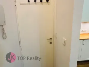 Pronájem bytu 2+kk, Praha - Smíchov, U Santošky, 47 m2