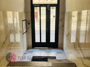 Pronájem bytu 2+kk, Praha - Smíchov, U Santošky, 47 m2