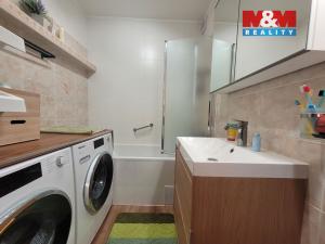 Prodej bytu 4+kk, Praha - Újezd nad Lesy, Rohožnická, 97 m2