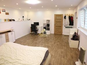 Prodej rodinného domu, Louny, 478 m2