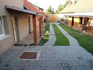 Prodej vícegeneračního domu, Louny, 478 m2