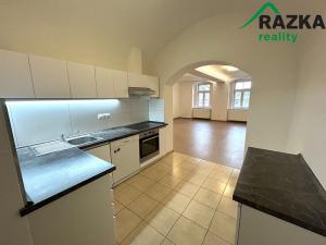 Pronájem bytu 3+kk, Planá, 82 m2