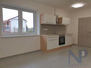 Pronájem bytu 2+kk, Sulice - Nechánice, U Obory, 39 m2