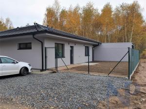 Pronájem bytu 2+kk, Sulice - Nechánice, U Obory, 39 m2