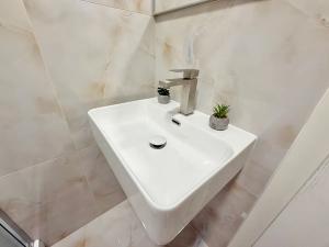 Prodej ubytování, Praha - Vršovice, Žitomírská, 92 m2