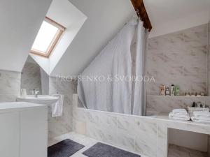 Prodej činžovního domu, Pardubice, Žižkova, 250 m2