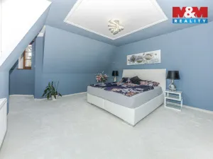 Prodej rodinného domu, Praha - Horní Počernice, Dobrošovská, 295 m2