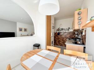 Prodej bytu 3+1, Praha - Újezd nad Lesy, Žiželická, 62 m2