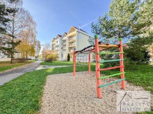 Prodej bytu 3+1, Praha - Újezd nad Lesy, Žiželická, 62 m2