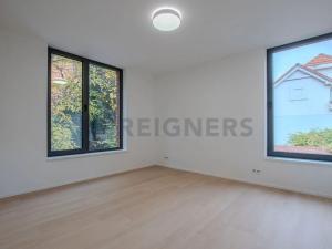 Pronájem bytu 2+kk, Praha - Libeň, Na Okrouhlíku, 52 m2