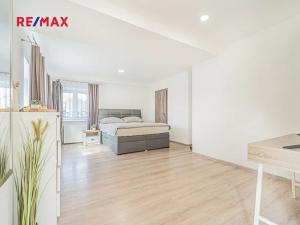 Prodej rodinného domu, Klobuky, Náměstí J. Š. Baara, 108 m2