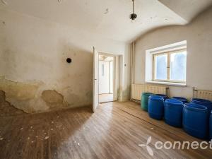 Pronájem skladu, Praha - Lipence, Jílovišťská, 228 m2