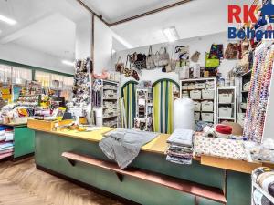 Prodej obchodního prostoru, Mnichovo Hradiště, Masarykovo náměstí, 300 m2