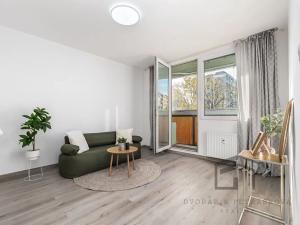 Pronájem bytu 1+1, Praha - Záběhlice, Jabloňová, 33 m2