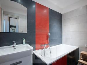 Pronájem bytu 2+kk, Praha - Záběhlice, Jabloňová, 52 m2