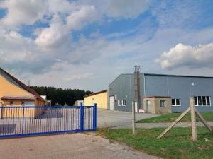 Prodej výrobních prostor, Studnice, 3543 m2