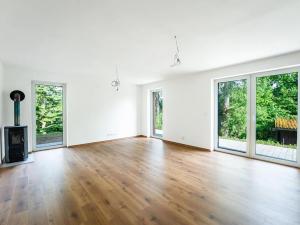 Pronájem rodinného domu, Kamenice, 183 m2