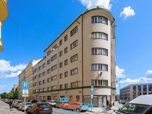 Pronájem bytu 1+kk, Praha - Holešovice, Umělecká, 37 m2