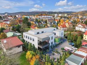 Prodej obchodního prostoru, Nový Bor, Hálkova, 650 m2