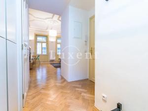 Pronájem bytu 2+kk, Praha - Nové Město, Soukenická, 66 m2