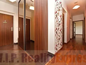 Prodej bytu 3+kk, Praha - Kyje, Břeclavská, 70 m2