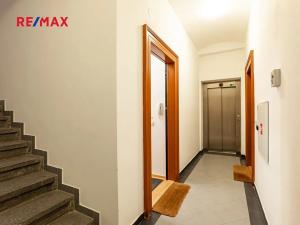 Pronájem bytu 2+kk, Praha - Nové Město, Řeznická, 50 m2