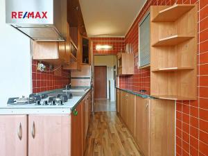 Prodej bytu 2+1, Plzeň, Komenského, 60 m2