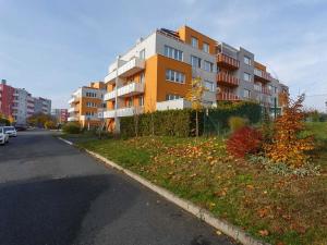 Prodej bytu 2+kk, Praha - Kyje, Farkašova, 48 m2