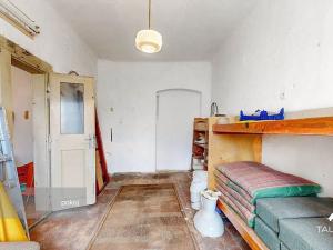 Prodej rodinného domu, Svojšín, 257 m2