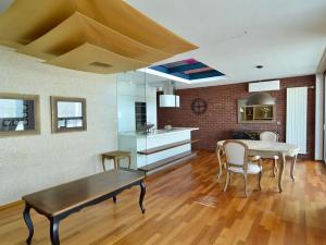 Prodej kanceláře, Praha - Karlín, Šaldova, 194 m2