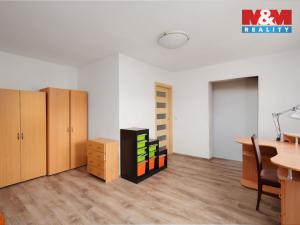 Prodej bytu 3+kk, Louny, Štefánikova, 70 m2