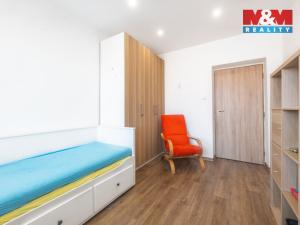 Prodej bytu 3+1, Huštěnovice, 84 m2