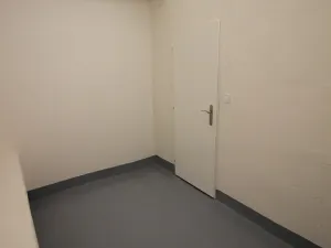 Pronájem skladu, Praha - Vinohrady, Budečská, 19 m2