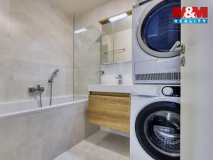 Prodej bytu 2+kk, Praha, Dagmar Burešové, 61 m2