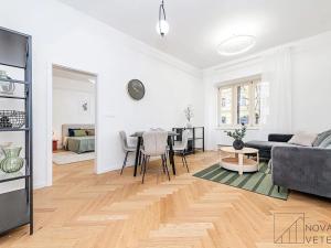 Prodej bytu 4+kk, Praha - Holešovice, Na Maninách, 95 m2