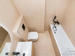 Prodej bytu 4+kk, Praha - Holešovice, Na Maninách, 95 m2