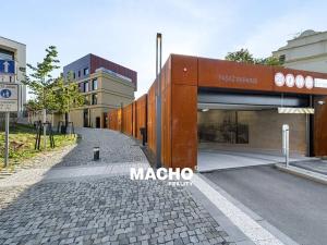 Pronájem bytu 1+kk, Praha, Bělehradská, 26 m2