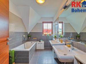 Prodej rodinného domu, Český Brod, K Vysílači, 169 m2