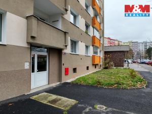 Prodej bytu 3+1, Karlovy Vary, U Koupaliště, 70 m2