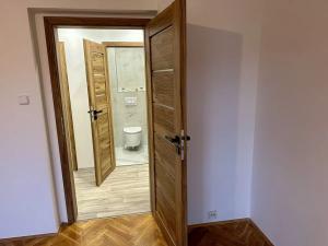 Pronájem bytu 4+1, Tanvald, U Stadionu, 78 m2