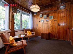 Prodej rodinného domu, Kamenné Žehrovice, Karlovarská třída, 120 m2