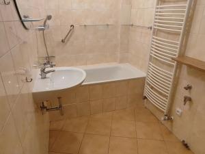 Pronájem bytu 2+1, Praha - Nusle, Dolní, 72 m2