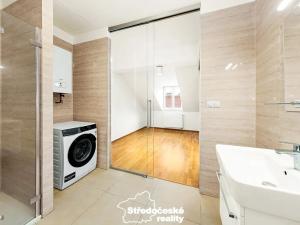 Prodej bytu 2+kk, Praha - Smíchov, Klicperova, 60 m2