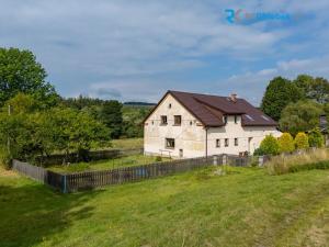 Prodej rodinného domu, Lomnice, 180 m2